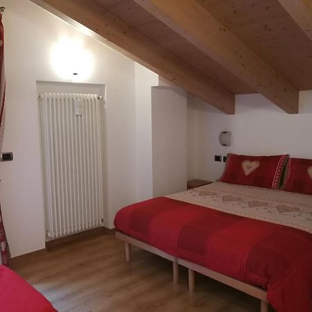 Rafael Wellness Apartment Лівіньо Екстер'єр фото
