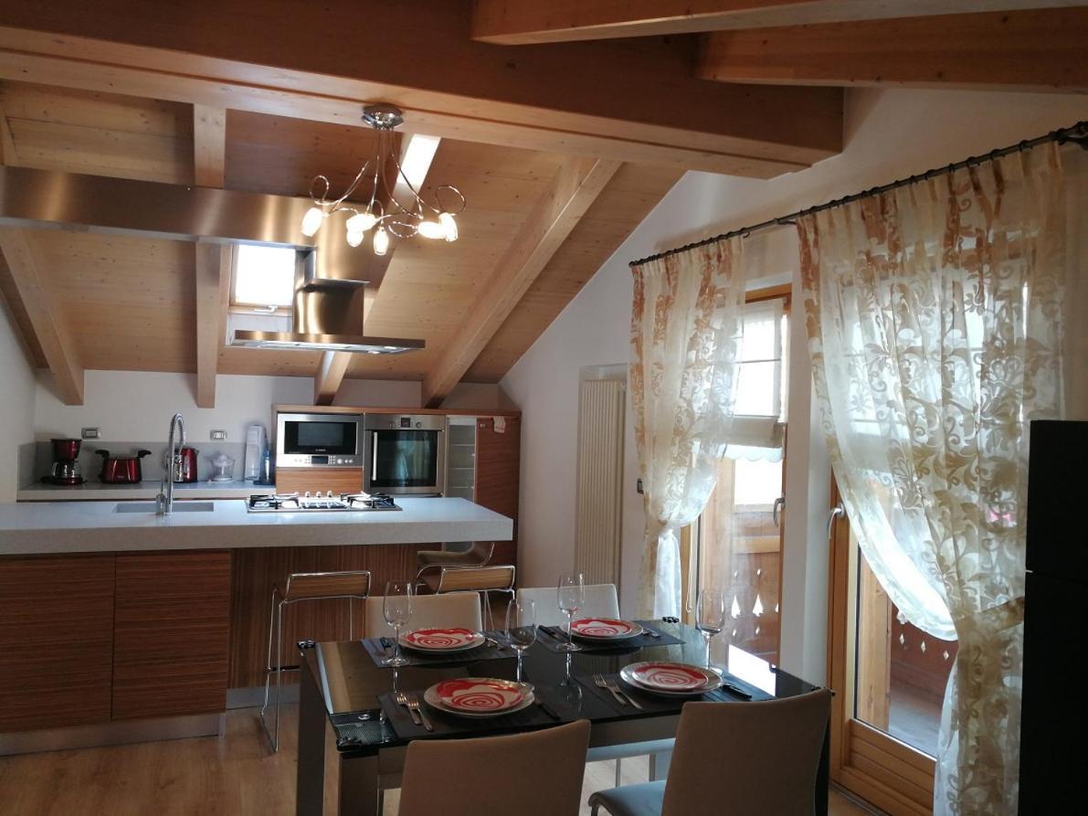 Rafael Wellness Apartment Лівіньо Екстер'єр фото