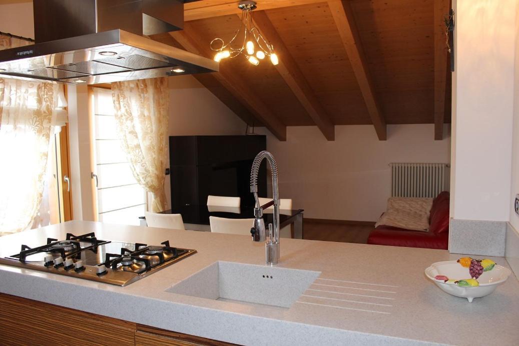 Rafael Wellness Apartment Лівіньо Екстер'єр фото